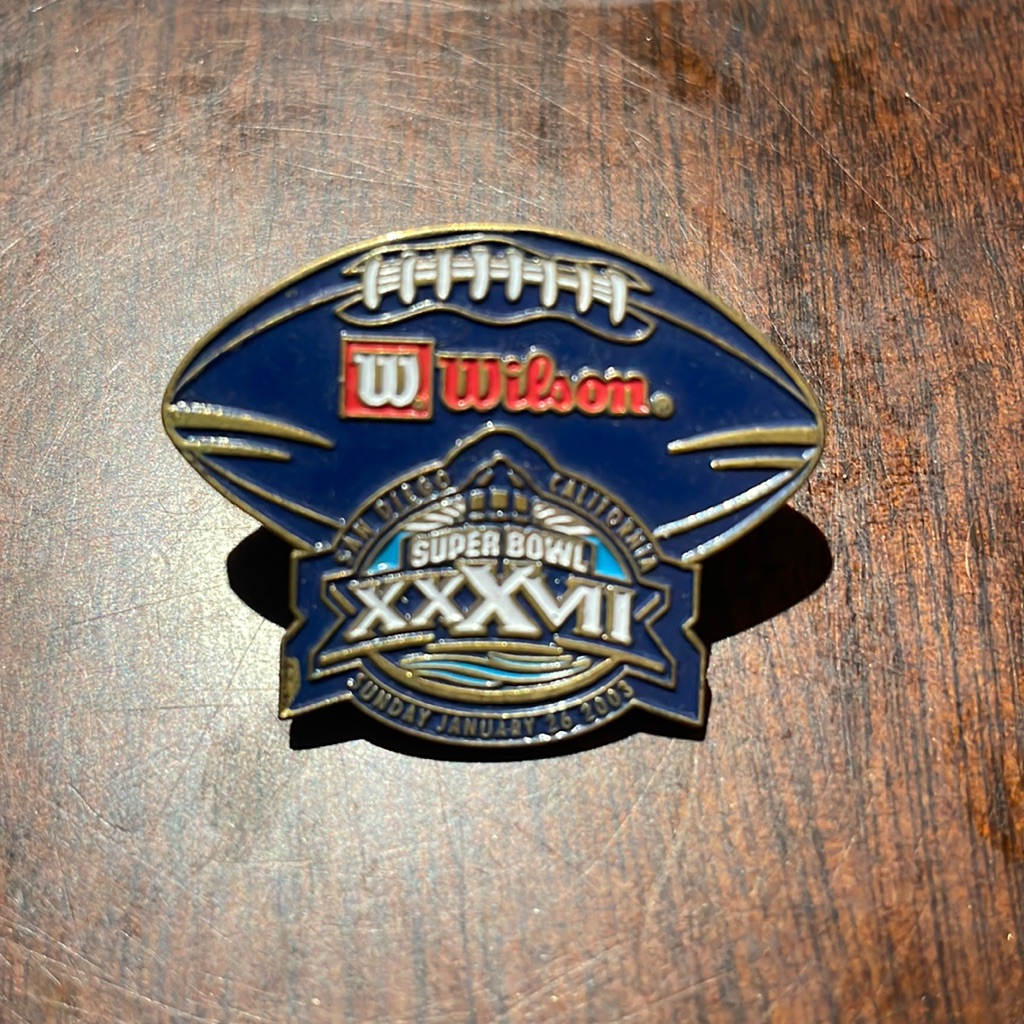Super Bowl Trading Pin